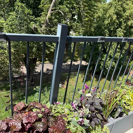 Adx24 Apartmán *